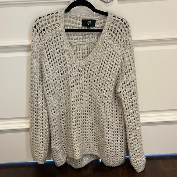 Line oversized sweater - Picture 1 of 4